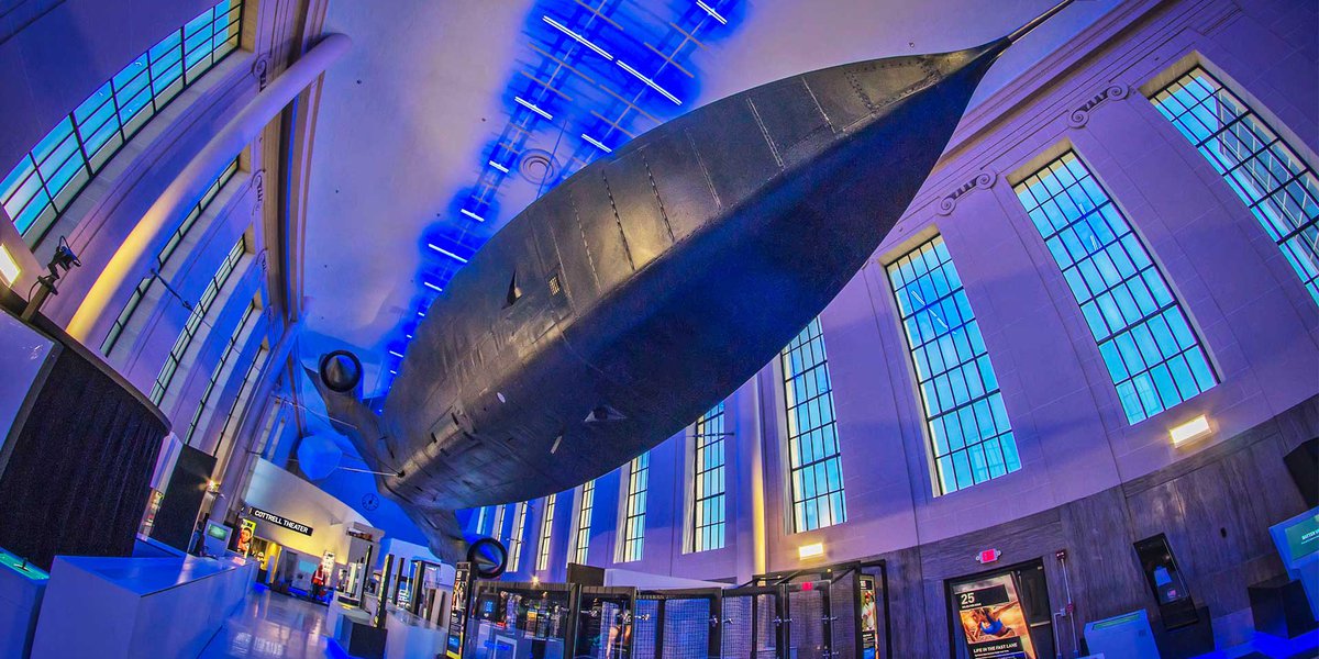 SR-71 view from underneath.